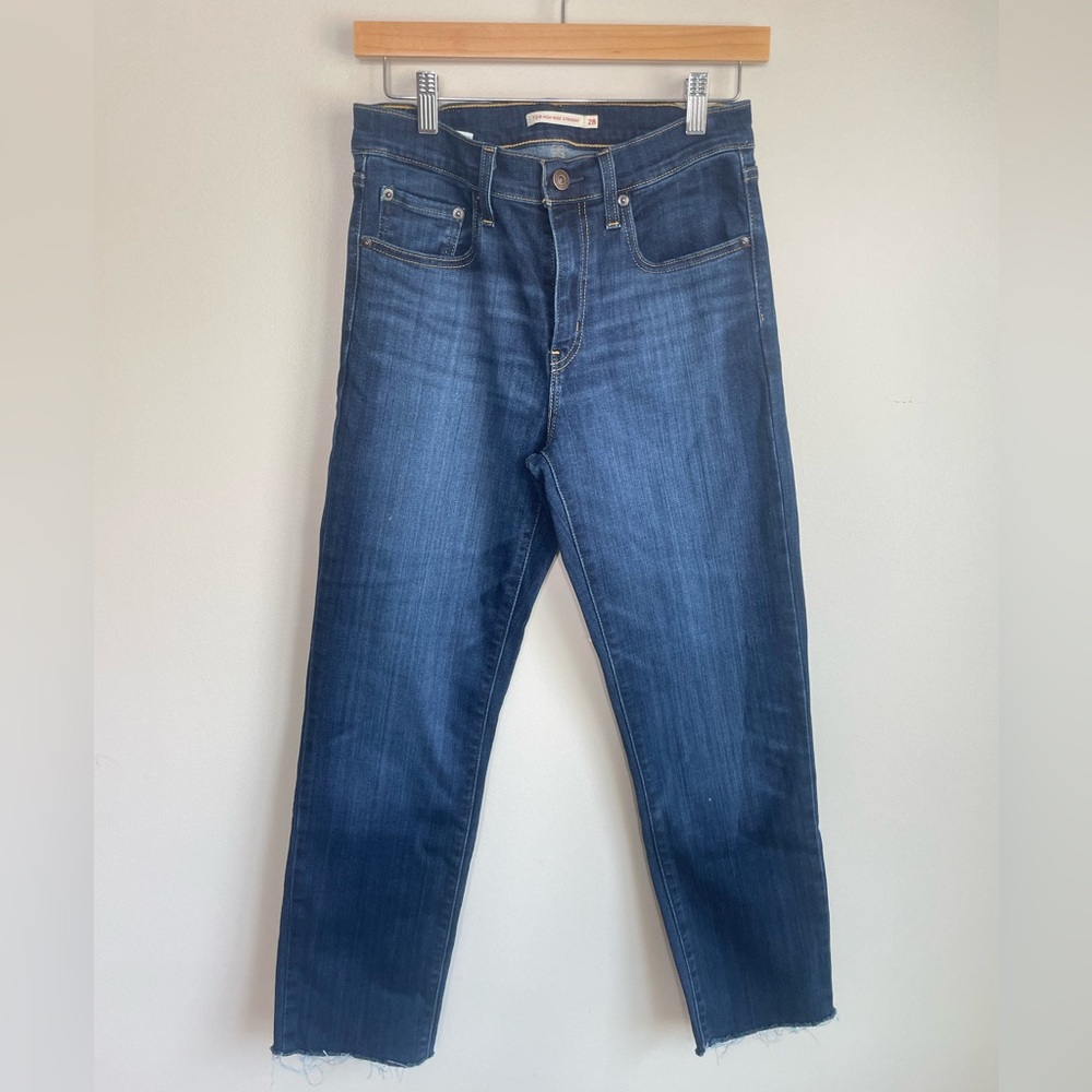 Levi’s 724 High Rise Straight Jean